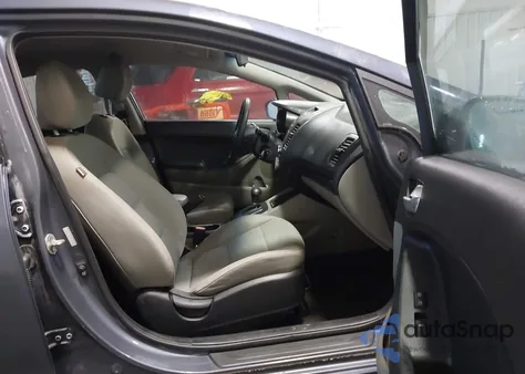 2015 Kia Forte Lx z USA, uszkodzony, nr VIN KNAFX4A67F5430469